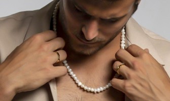 Chokers to Long Strands Infuse Pearl Necklace into Men s Fashion